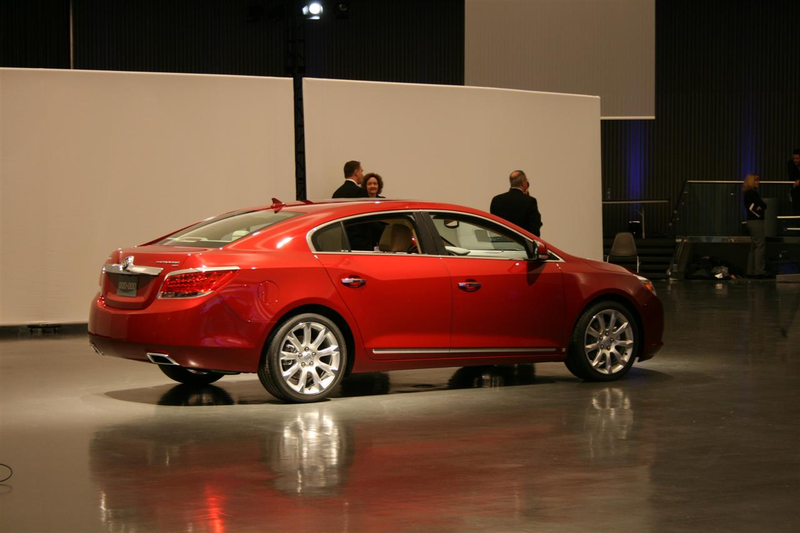 Illustration for article titled 2010 Buick LaCrosse: Blue Hair No More!